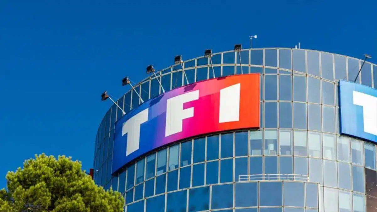 TF1